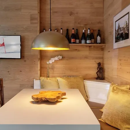 Hellochalet - Maison Zerodix - To Door In Front Of Zermatt Cablecar Breuil-Cervinia