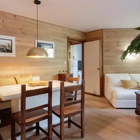 Apartment Hellochalet - Maison Zerodix - To Door In Front Of Zermatt Cablecar Breuil-Cervinia