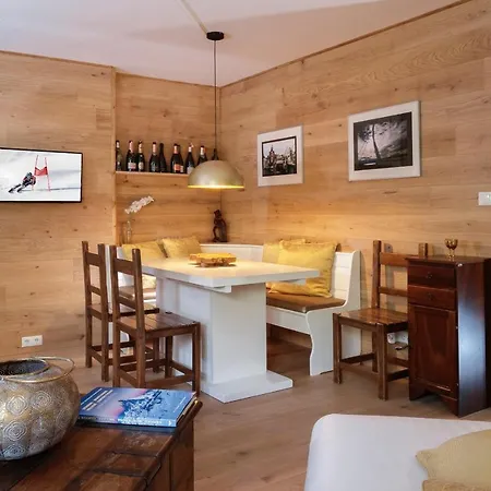 Hellochalet - Maison Zerodix - To Door In Front Of Zermatt Cablecar Breuil-Cervinia