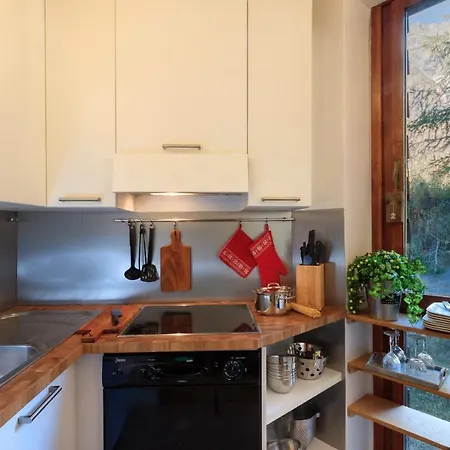 Hellochalet - Maison Zerodix - To Door In Front Of Zermatt Cablecar Apartment Breuil-Cervinia