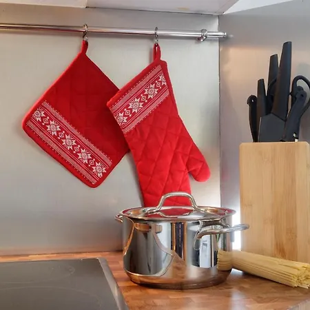 Apartment Hellochalet - Maison Zerodix - To Door In Front Of Zermatt Cablecar Breuil-Cervinia