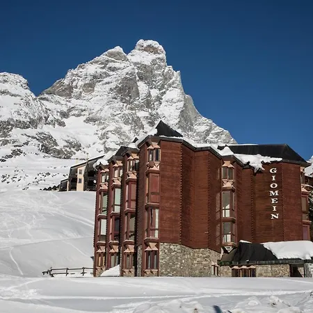Apartment Hellochalet - Maison Zerodix - To Door In Front Of Zermatt Cablecar